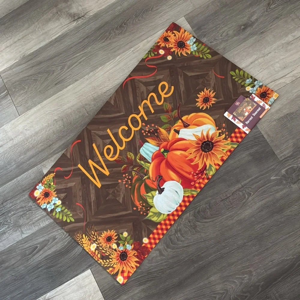 NWT- Fall Harvest- WELCOME Doormat with Pumpkins and Sunflowers- 16x28